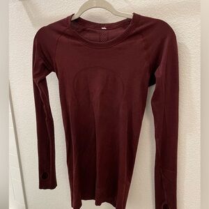 Lululemon Swiftly Tech long sleeve
